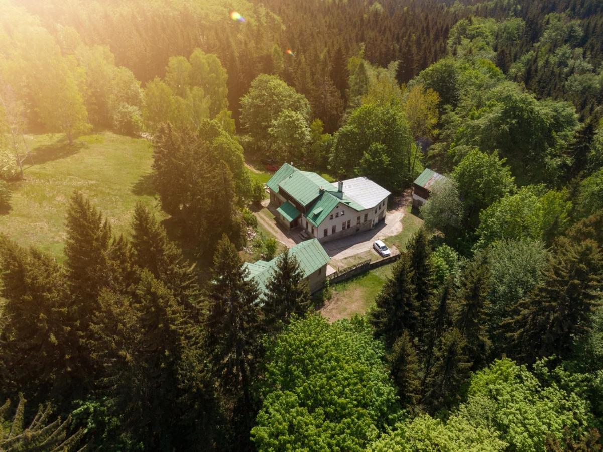 Chata Barbora Lucany nad Nisou Exterior photo