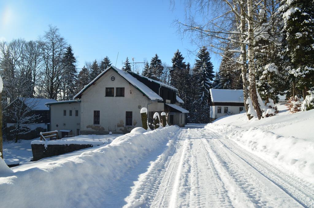 Chata Barbora Lucany nad Nisou Exterior photo